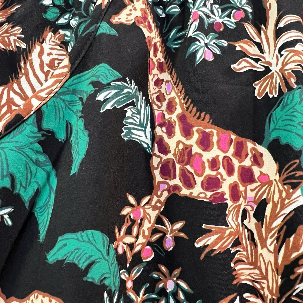 Lilly Pulitzer Luxletic Backcourt Dancing In The Moonlight Skort Medium NEW! - Picture 2 of 8